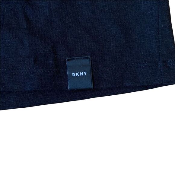 DKNY Black Short Sleeve V neck tshirt Size small - Picture 3 of 7